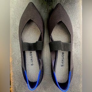 Brand new black Rothy’s
